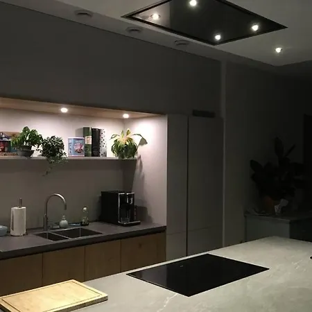 Big Apartment, Good Location In Apartment *