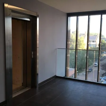 Big Apartment, Good Location In